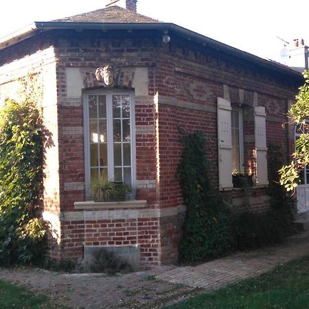 Готель Le Jardin Des Ecureuils Demuin Екстер'єр фото
