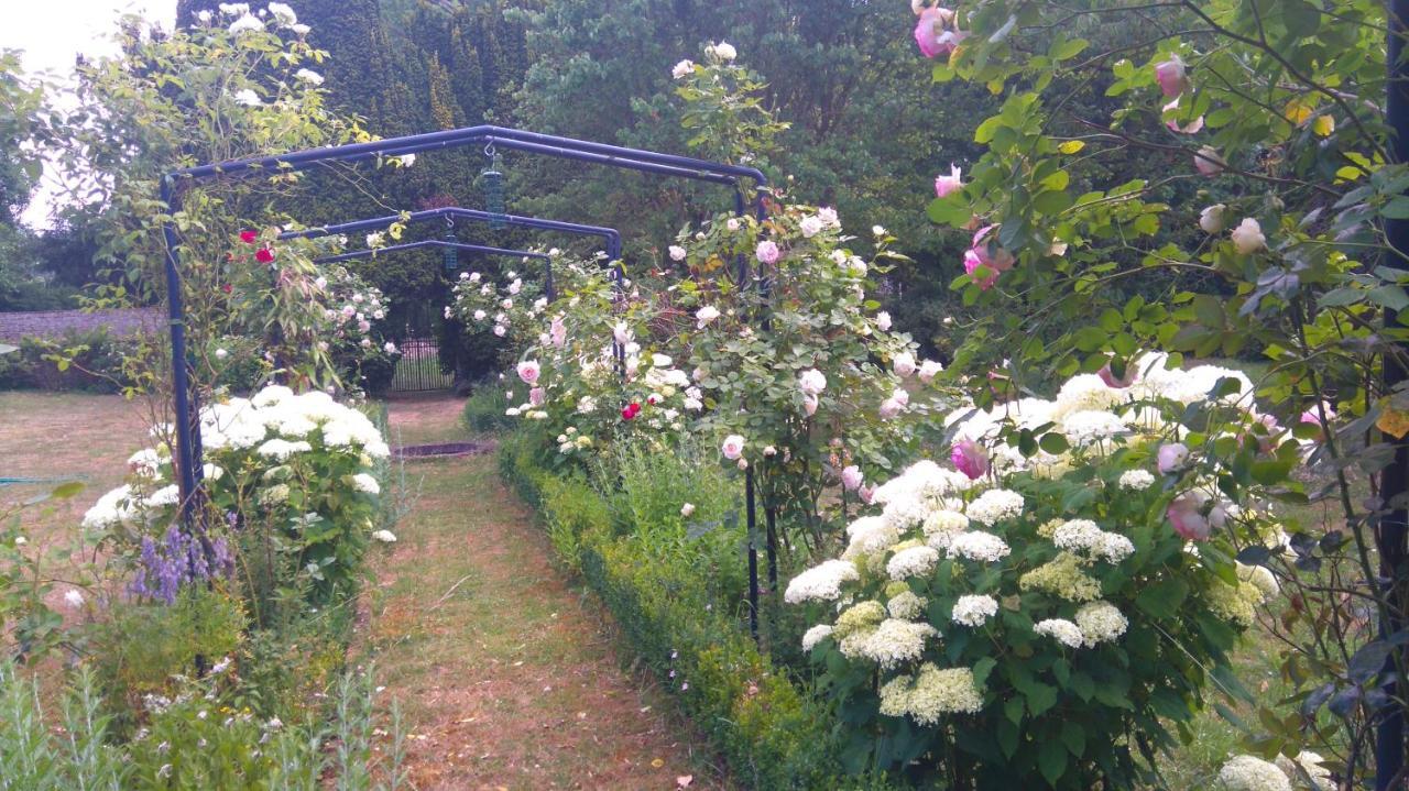 Готель Le Jardin Des Ecureuils Demuin Екстер'єр фото
